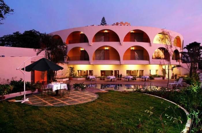 Sahil Sarovar Portico لونافالا المظهر الخارجي الصورة